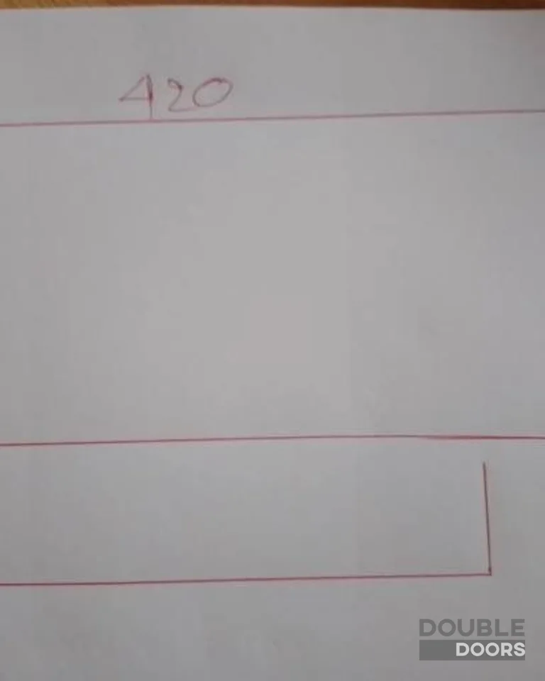 ประตูบานเฟี้ยม กั้นพื้นที่ปรับอากาศ ก่อนติดตั้ง